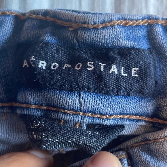 Aeropostal 000 ripped jeans - Picture 4 of 5